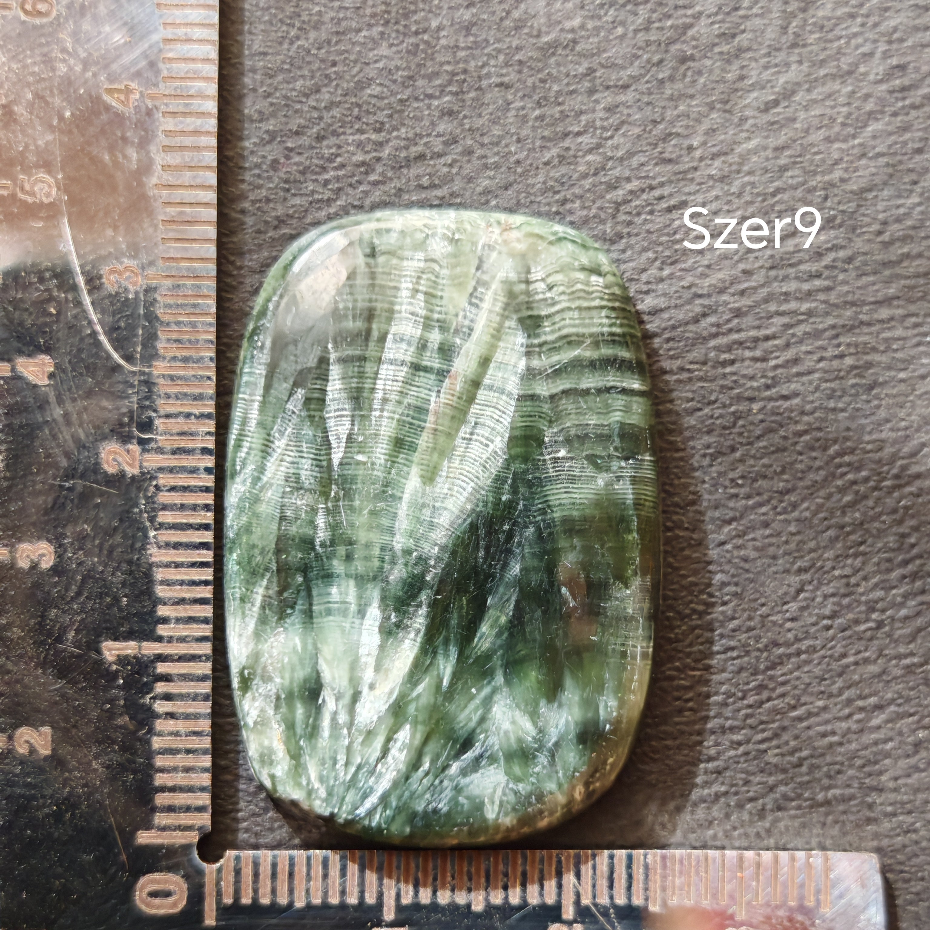 Seraphinite cabochon Szer9 – 8.81g, natural gemstone, YourCrystal
