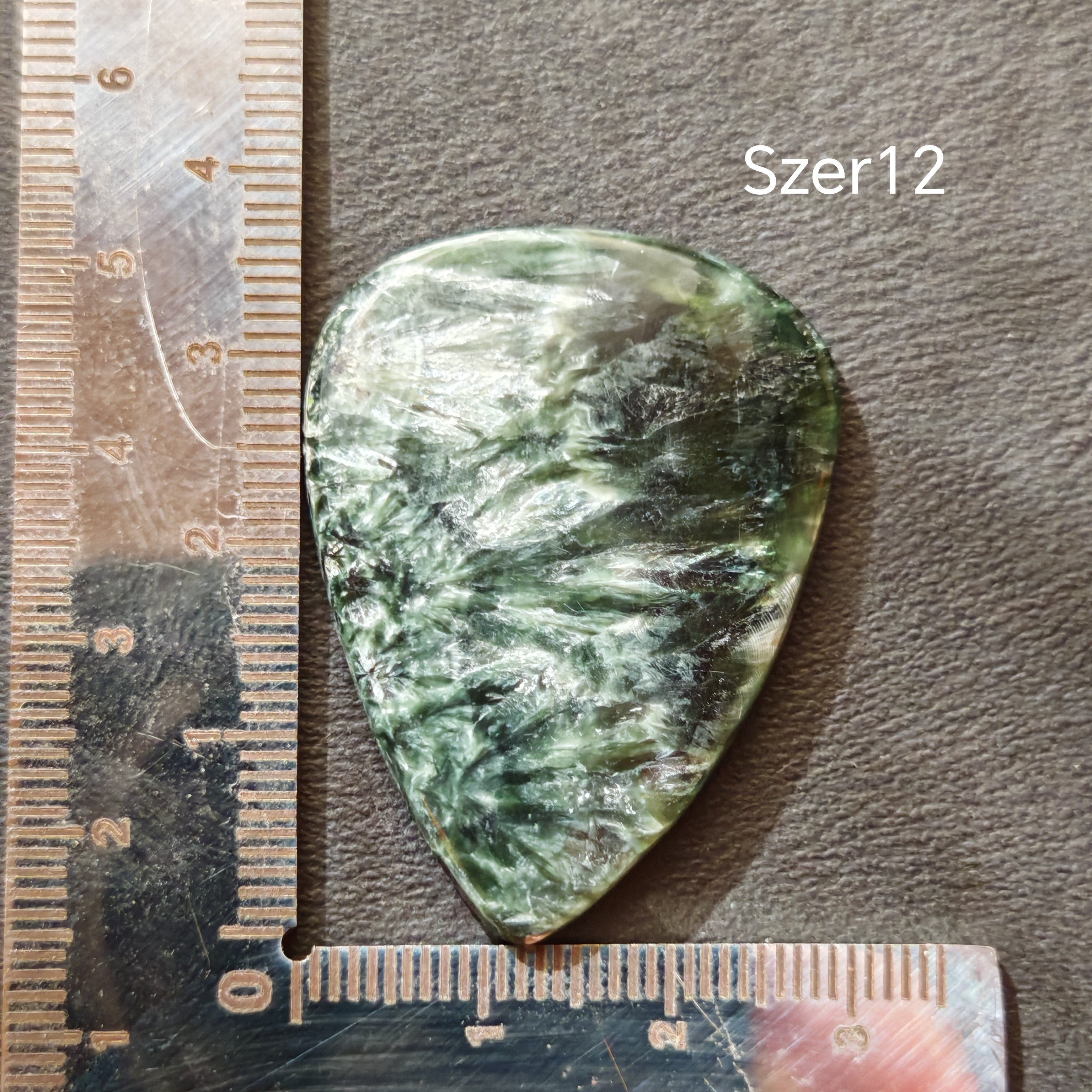 Seraphinite cabochon Szer12 – 7.95g, natural gemstone, YourCrystal
