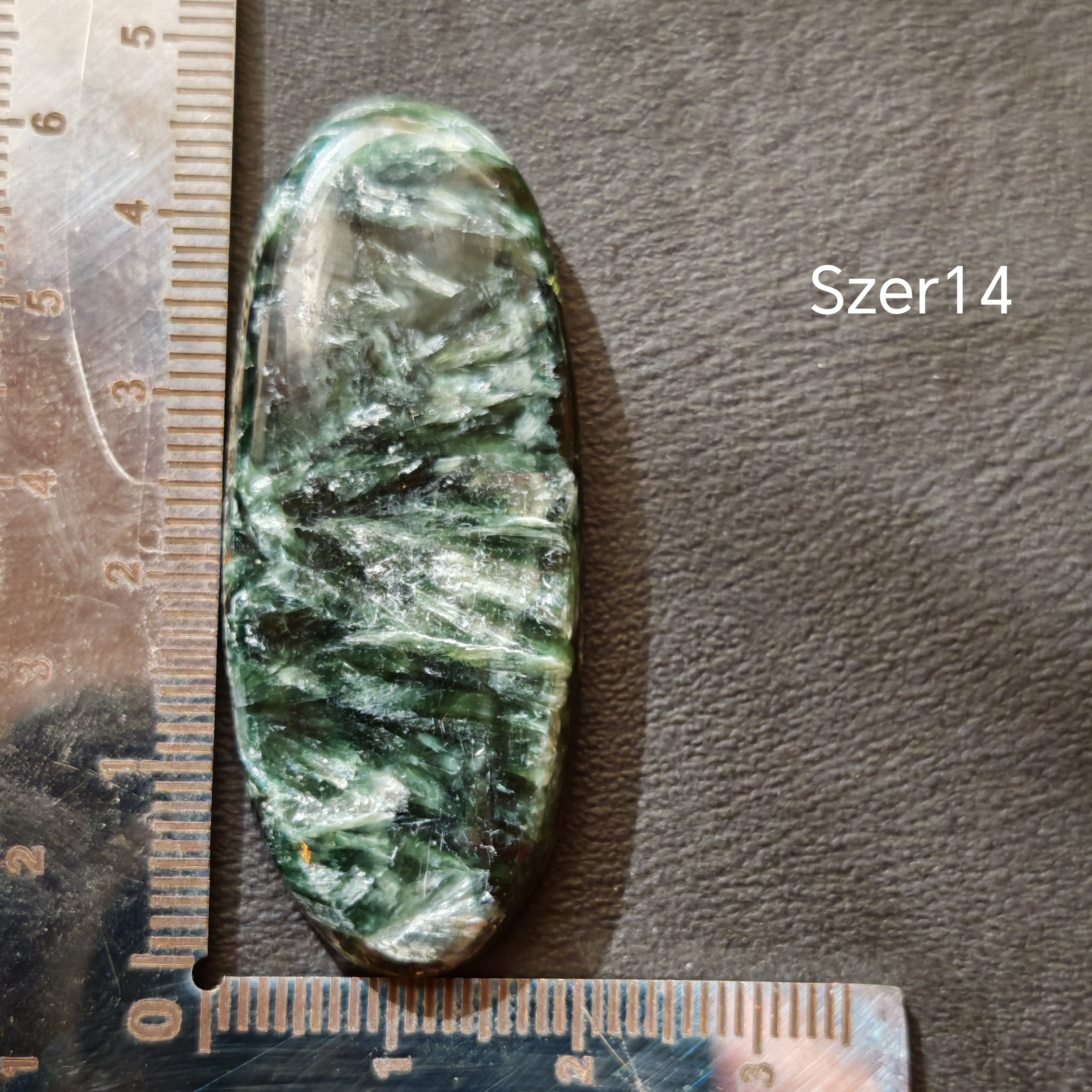 Seraphinite cabochon Szer14 – 7.57g, natural gemstone, YourCrystal
