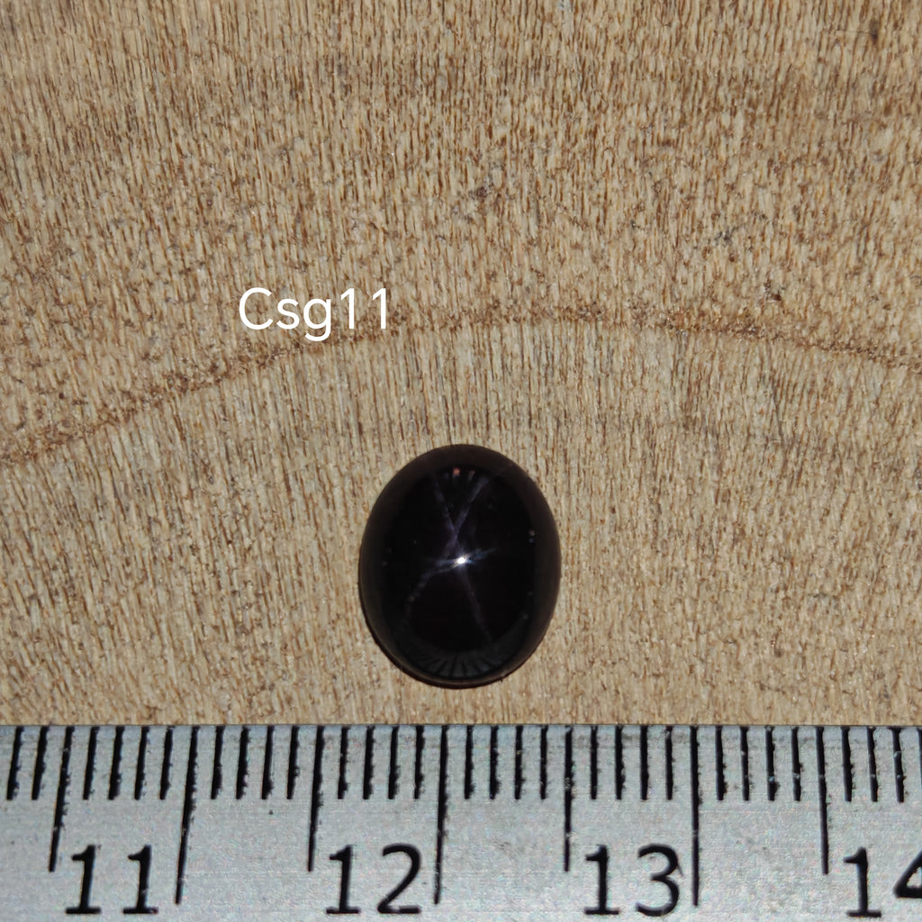 Star Garnet kabochon Csg11 – csillag gránát mérőszalaggal, méret referencia