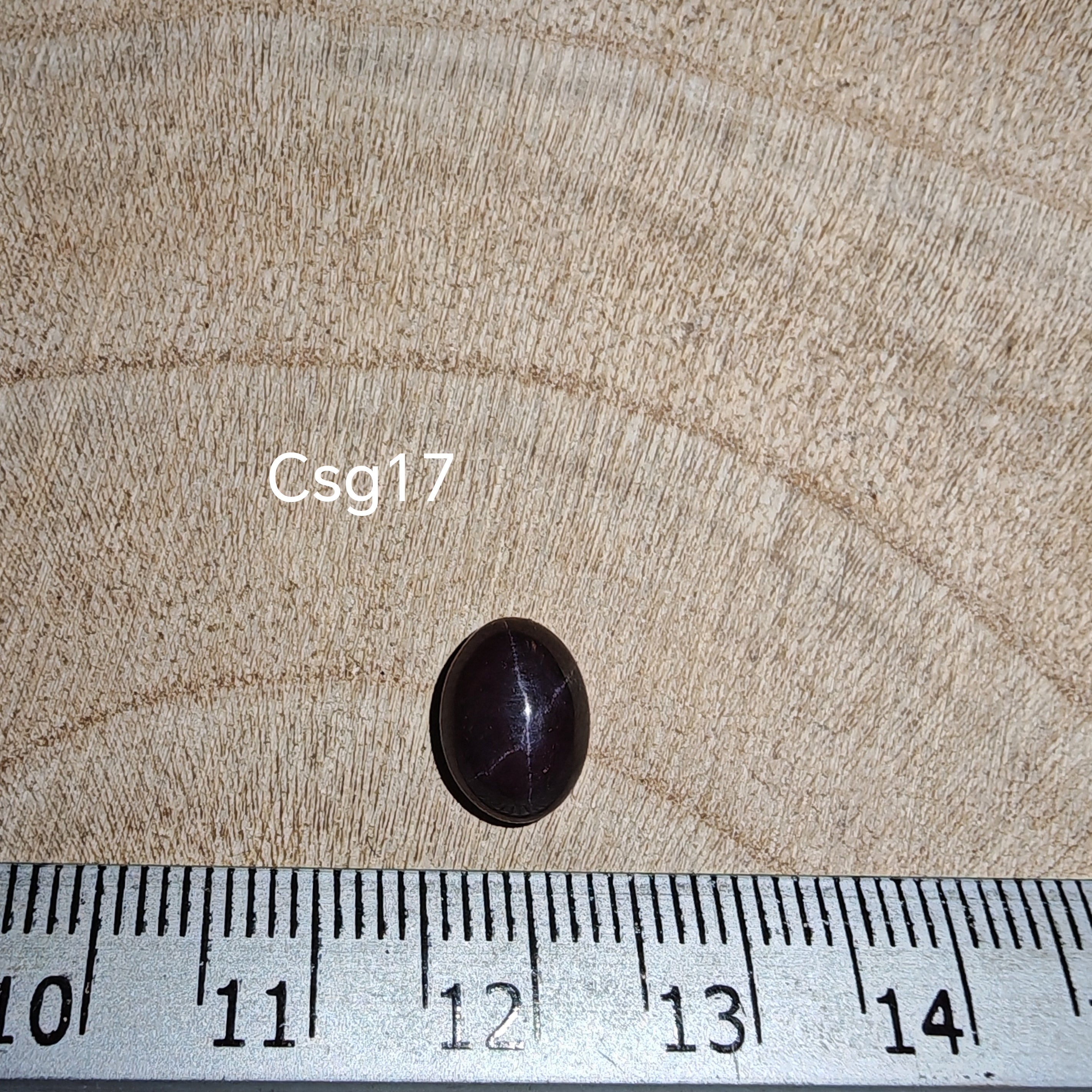 Star Garnet kabochon Csg17 – csillag gránát mérőszalaggal, méret referencia