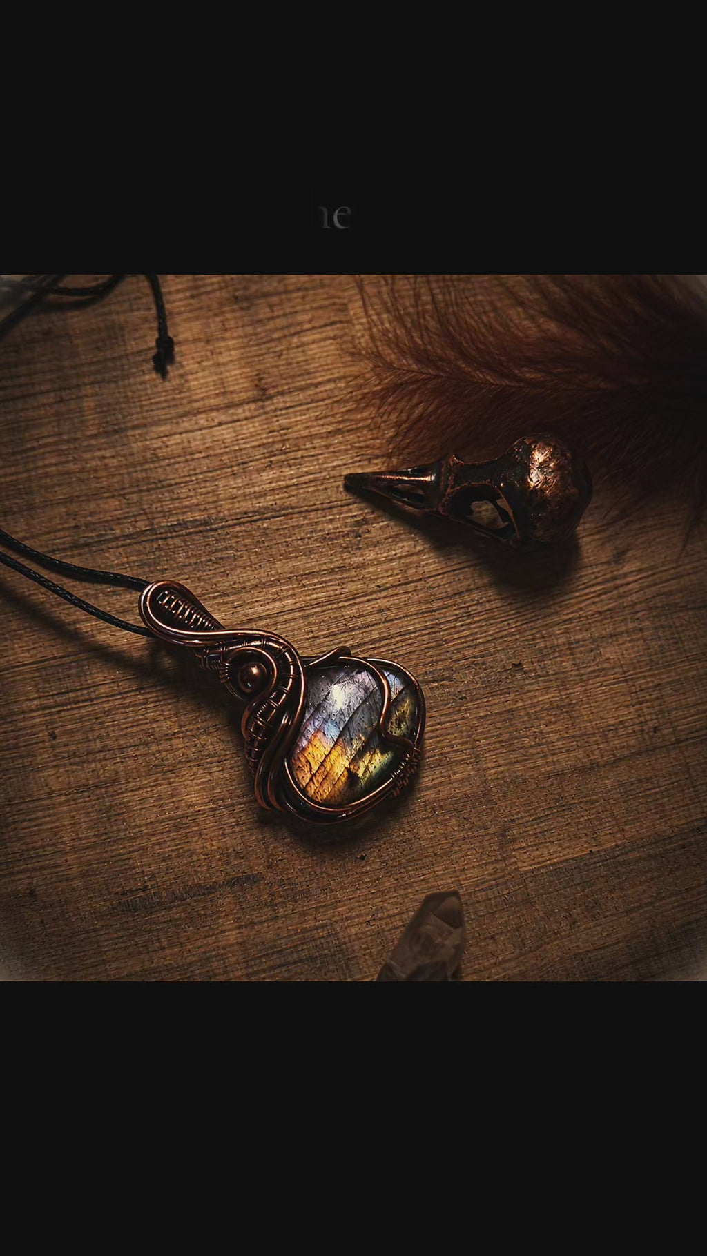 Spark of Revontulet – Labradorite Pendant
