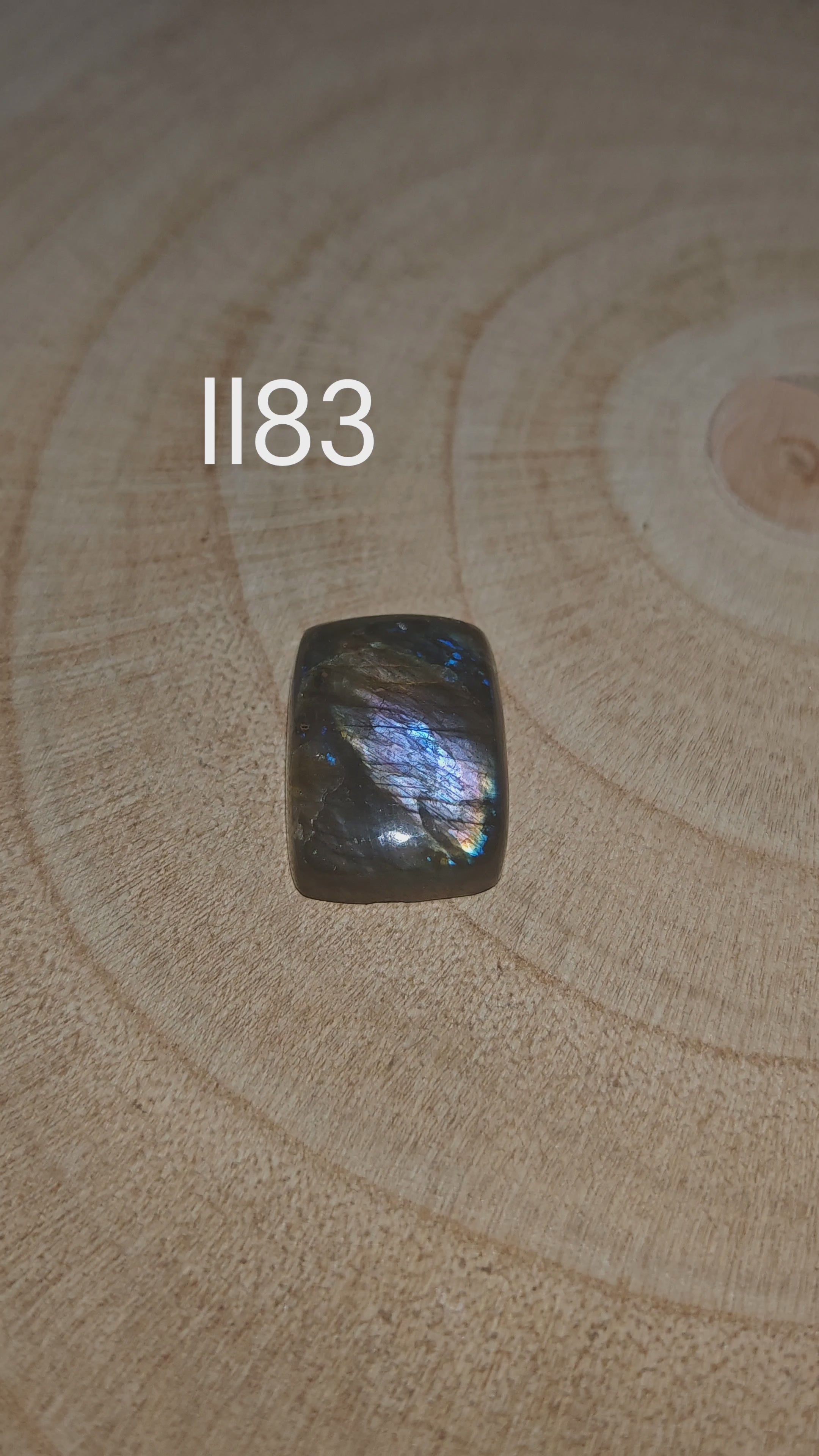 Lila Labradorit Kaboson - ll83