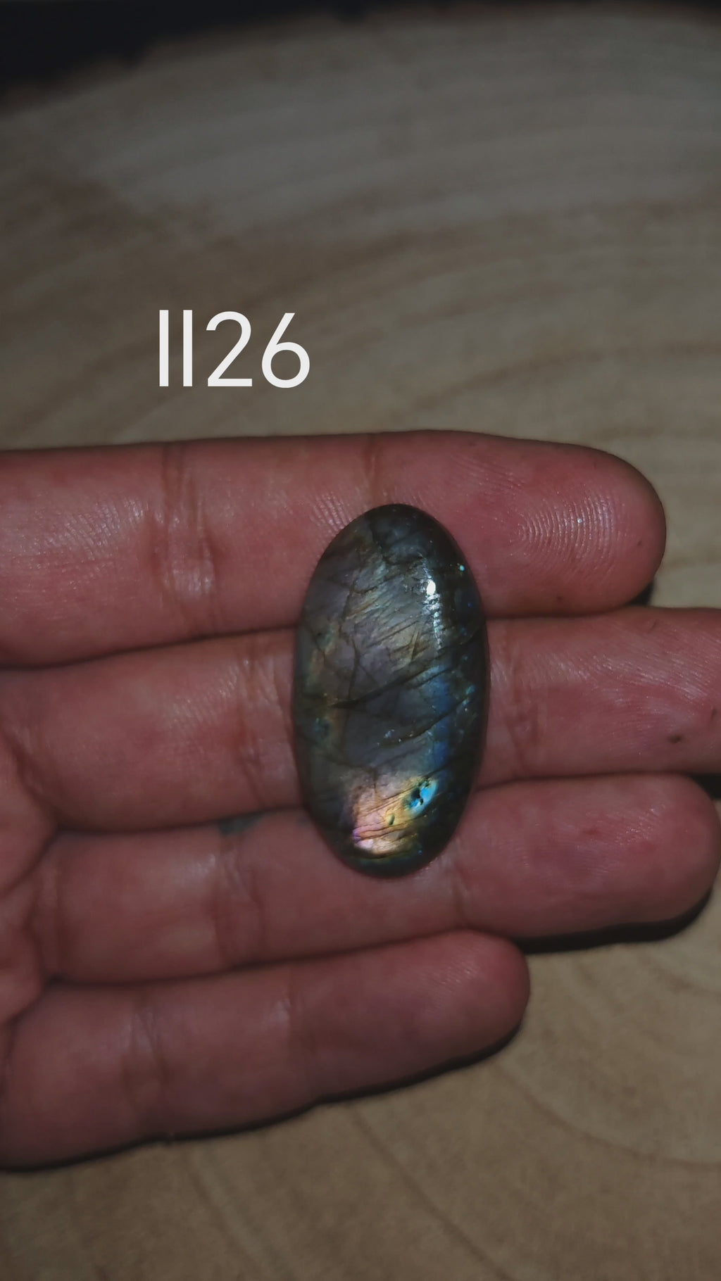 Lila Labradorit Kaboson – Ll26