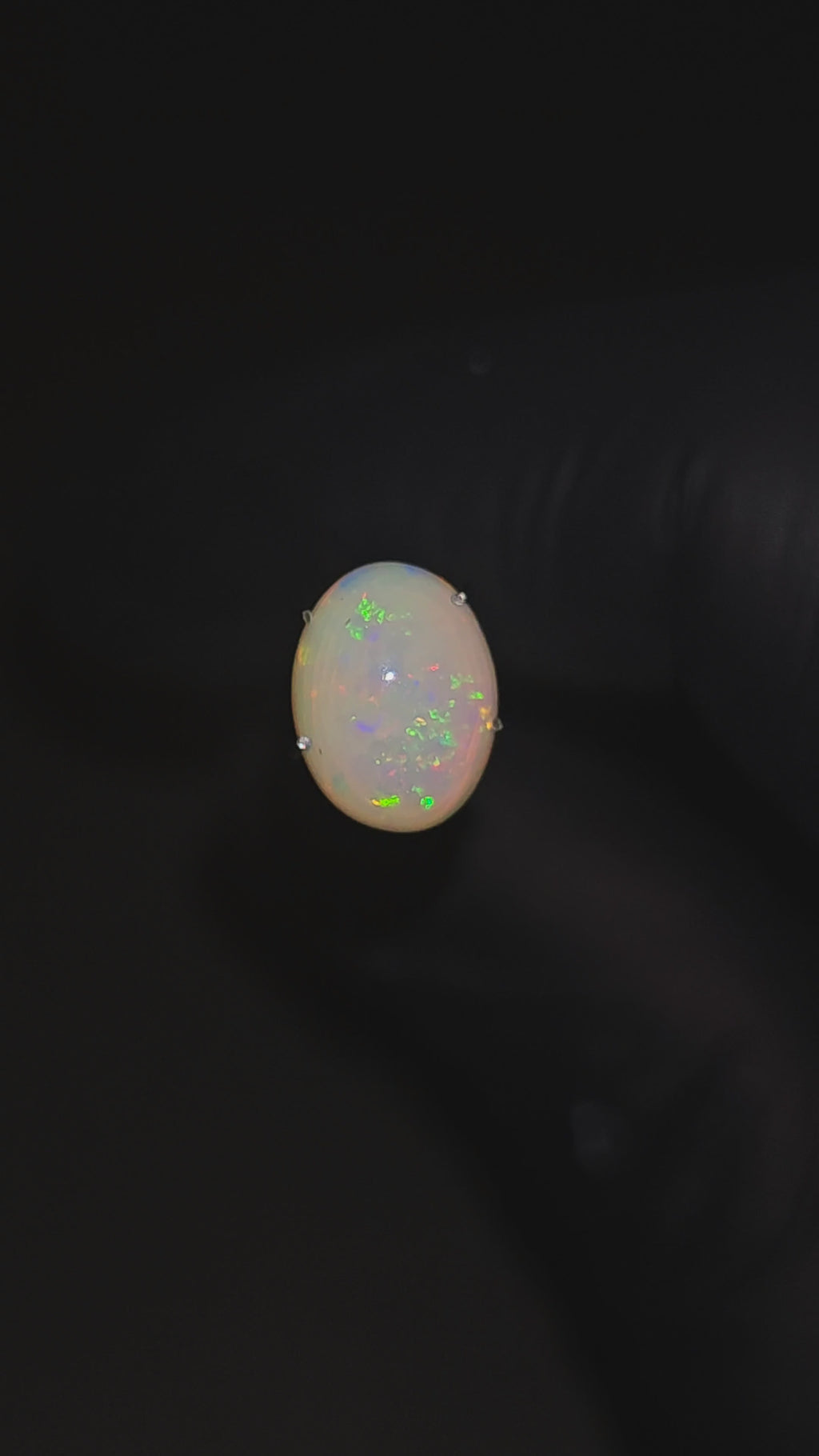 Ethiopian opal gemstone - eo8