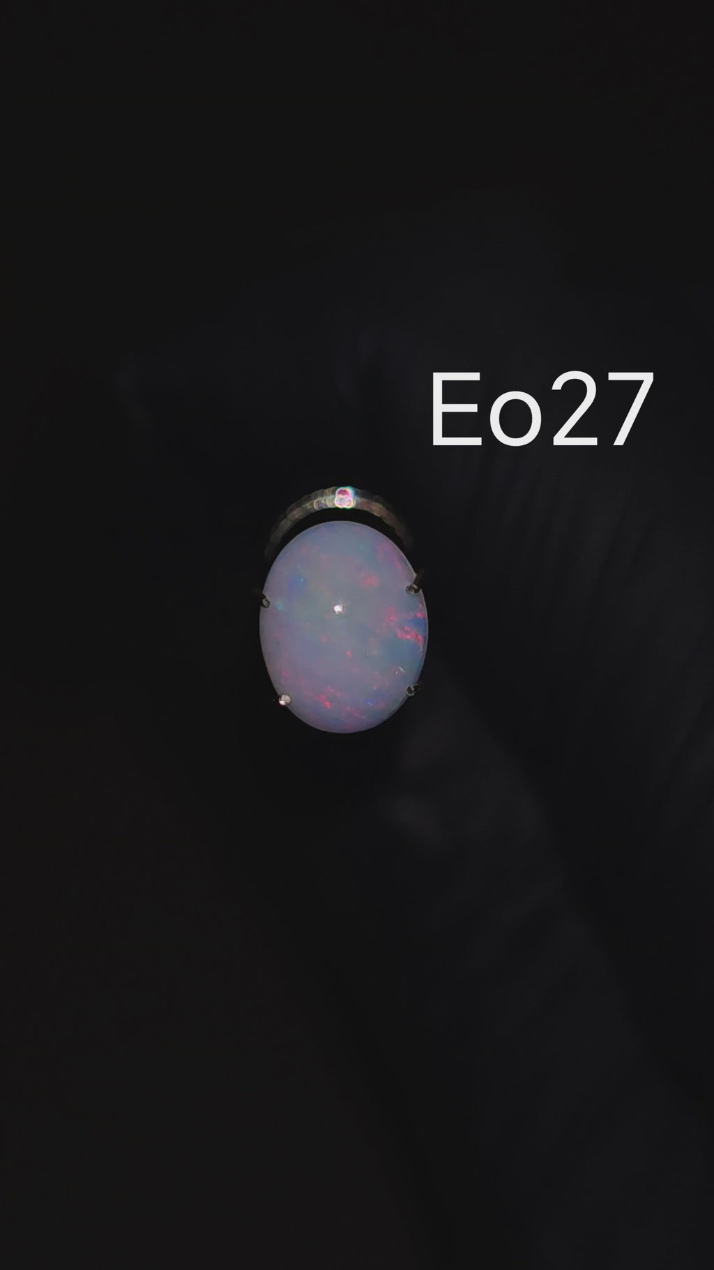 Ethiopian opal gemstone - eo27